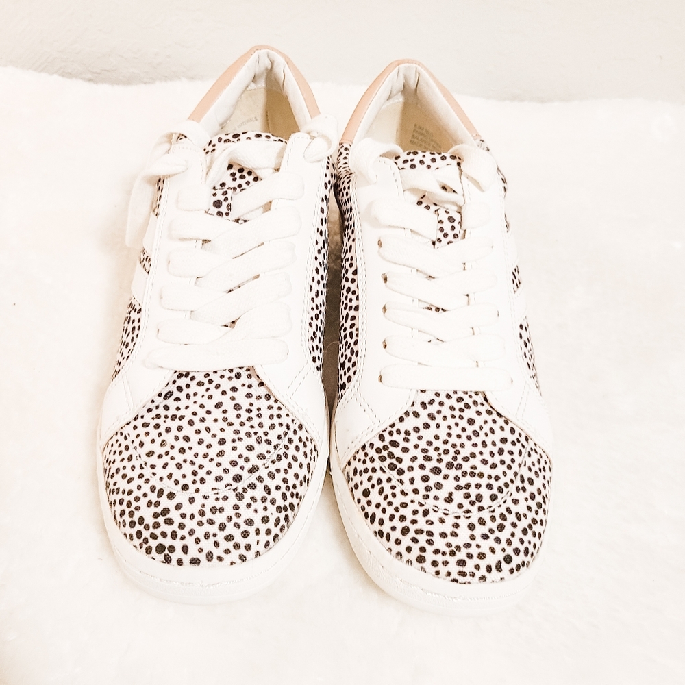 Dolce Vita Sneakers